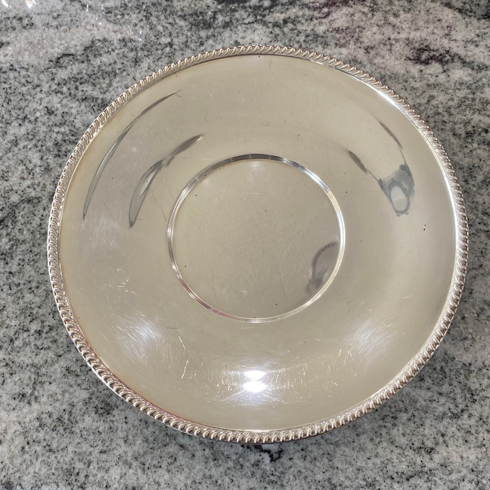 Vintage Art S.Co. S.P.C. Round Silver Plated Plate!